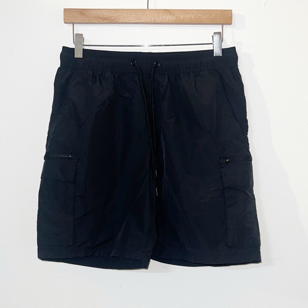 CSG men's athletic cargo pocket pull on black shorts